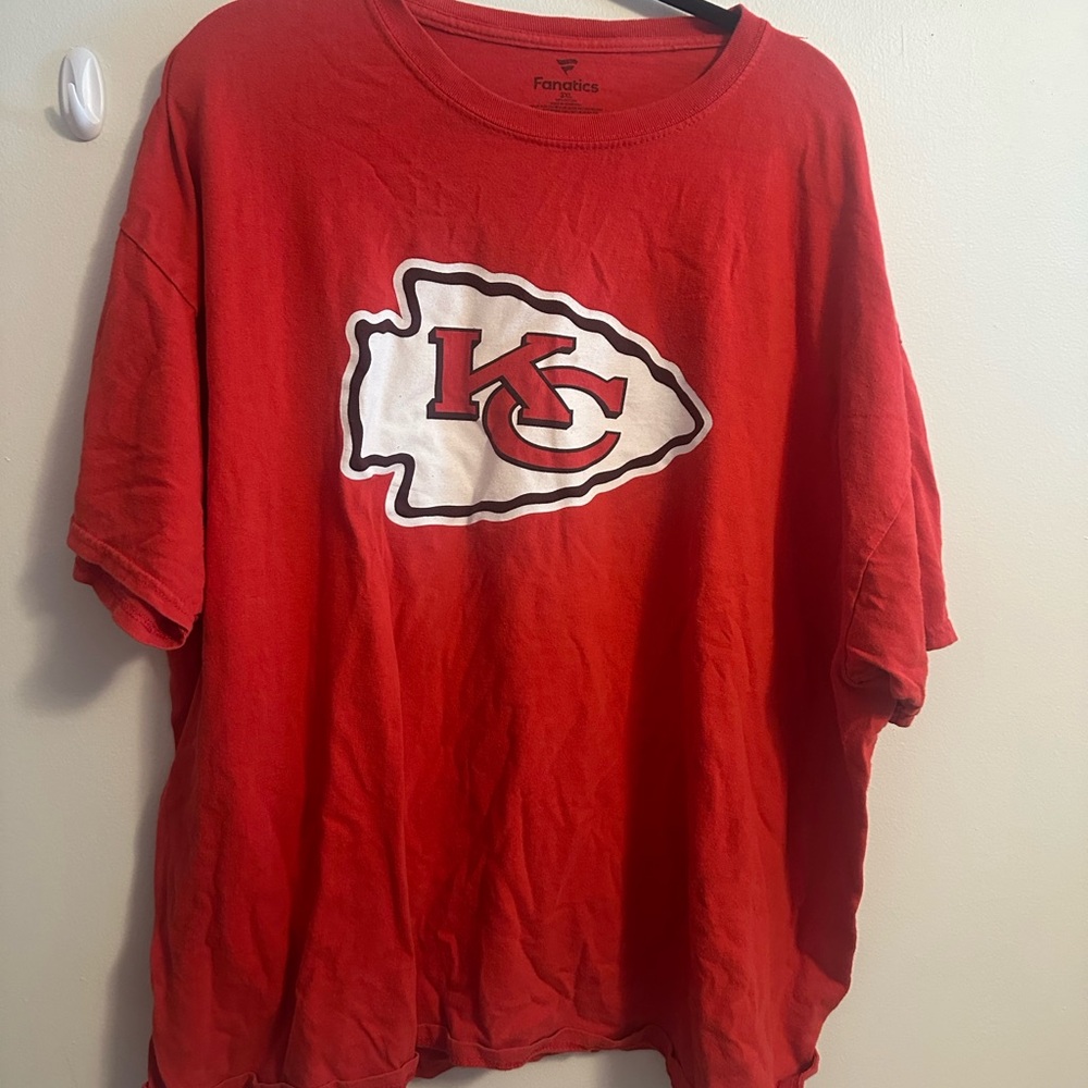 Men’s KC Chiefs Shirt- Travis Kelce